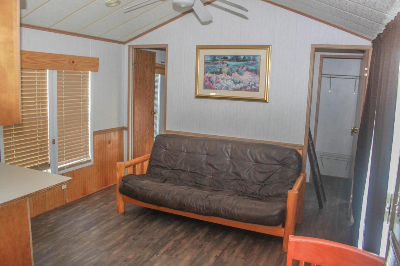 Sandusky Koa Holiday Campground Hotel Szoba fotó